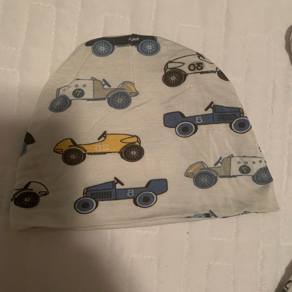 Posh Peanut Tie Front Kimono Set with Matching Hat - Picture 3 of 5